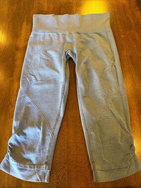 lululemon athletica Slate Blue Capri Leggings